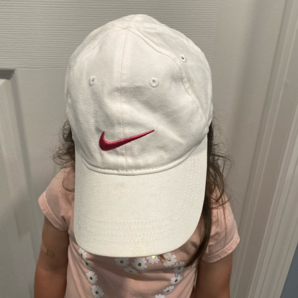 Girls Nike hat
